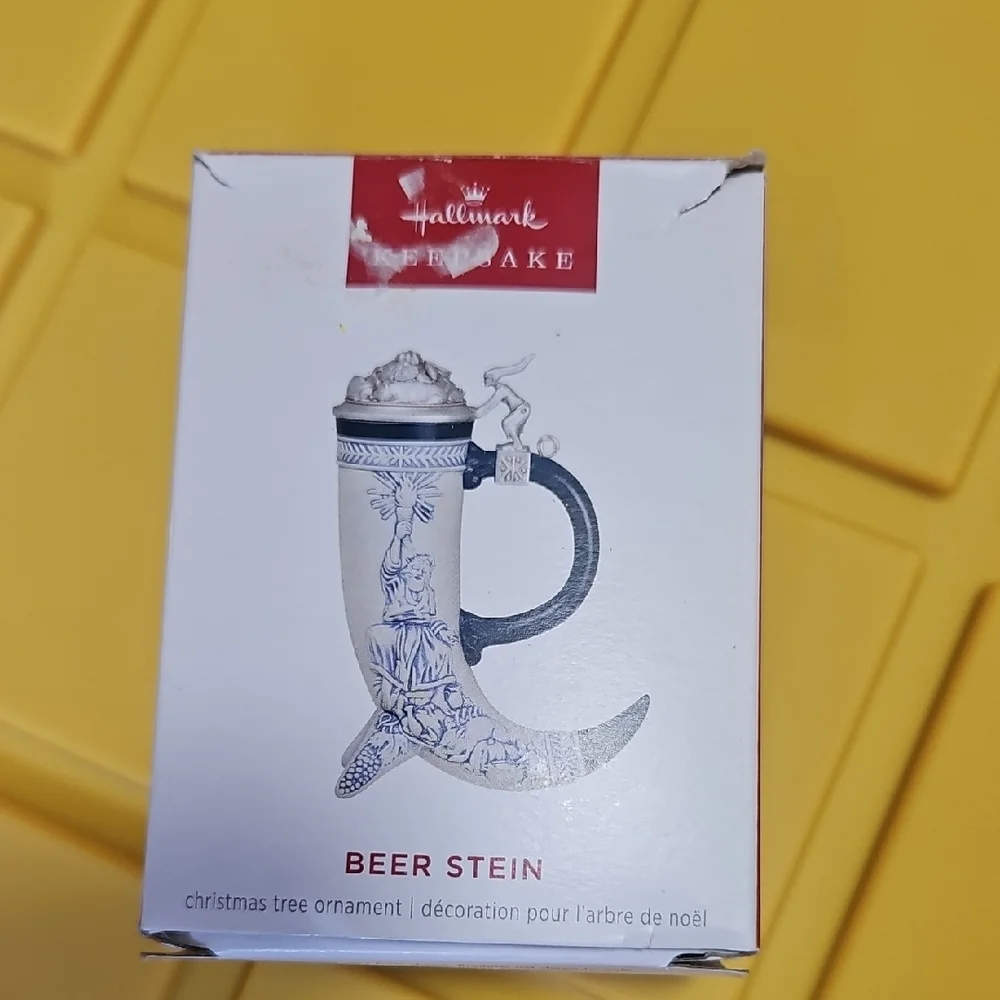 HALLMARK 2024 LIMITED EDITION BEER STEIN ORNAMENT: NEW IN BOX